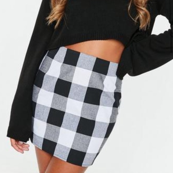 Plaid skirt - Picture 1 of 4